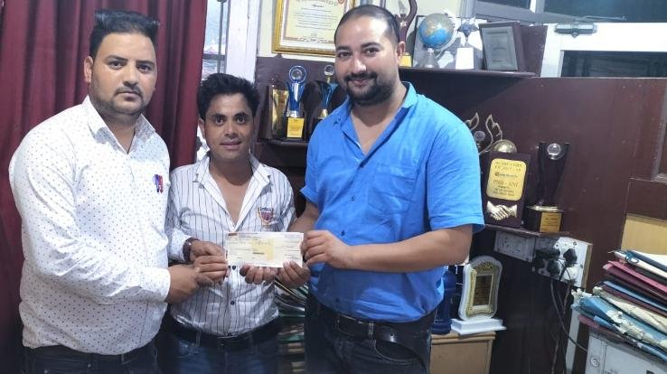  PNB MetLife paid a claim of 20 lakhs to Kapil Diamond