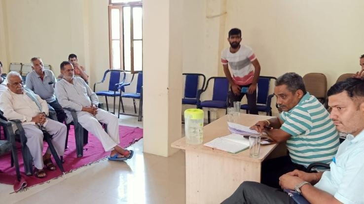 Hamirpur: Vice President Naresh Kumar Tailor visited Balh Panchayat one day under two panchayat program