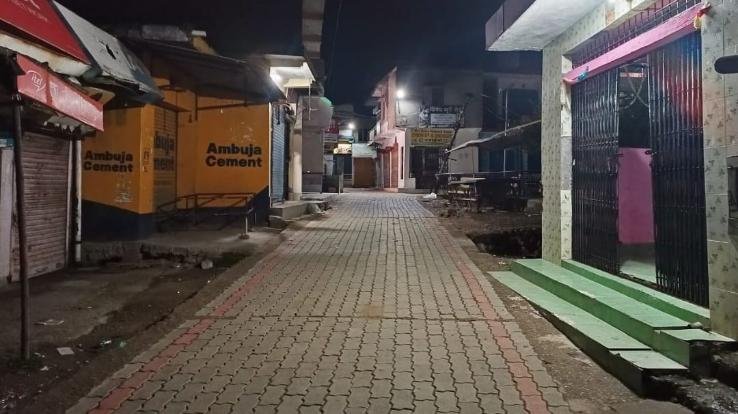 streets of the market will be illuminated with flood lights