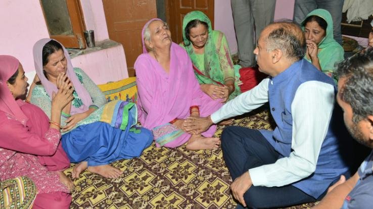 CM expresses condolences to the bereaved family of late Rakesh Babli