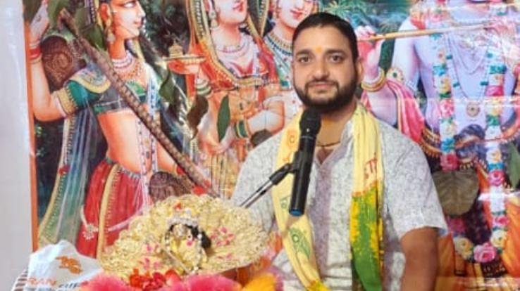 Shri Krishna Rukmani marriage was organized on the sixth day of Shrimad Bhagwat Katha