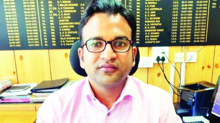 Landslide early warning device will be installed on Mcleodganj road: DC