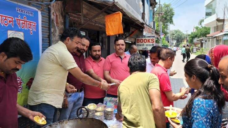 Hindu Sarva Samaj Religious and Social Organization distributed free books on Shri Durga Ashtami on Gupt Navratri