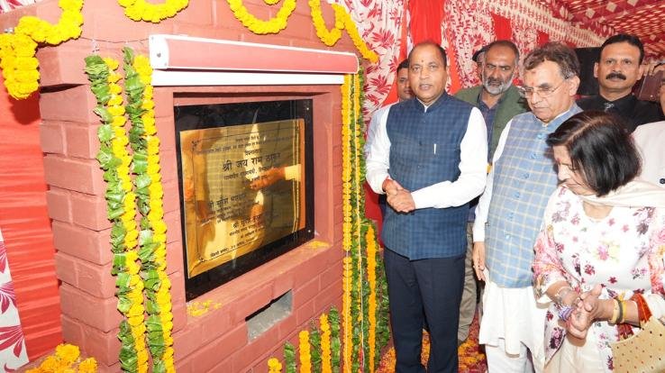 CM lays foundation stone for developmental projects worth 55 crores in the city