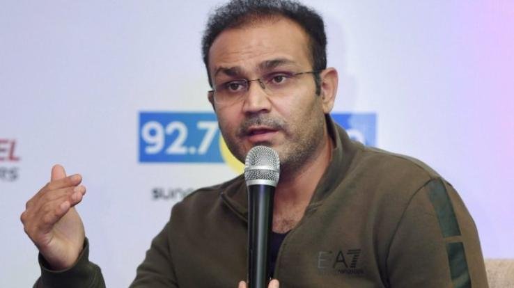 Virender Sehwag lashed out at the bad batsmen, said this