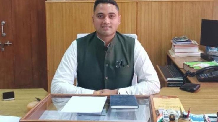 Part Time Multi Task Worker Posts Result Out