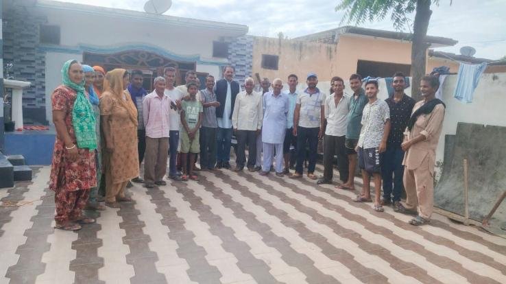  People troubled by the problem of water, electricity, road in Tyoda