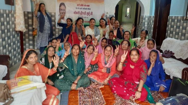 BJP Mahila Morcha Kangra congratulated Daupadi Murmu on becoming the President
