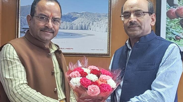  Chief Secretary RD Dhiman met Wool Federation Chairman Trilok Kapoor