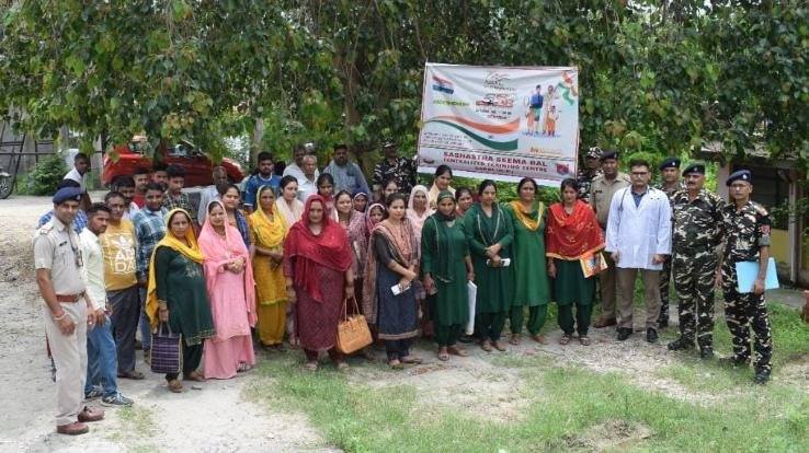 SSB Sapdi jawans launched flag campaign at every house in Khaula