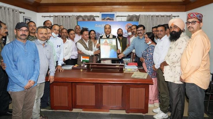  Amrit Mahotsav of independence will be celebrated in more than 10 thousand schools of the state