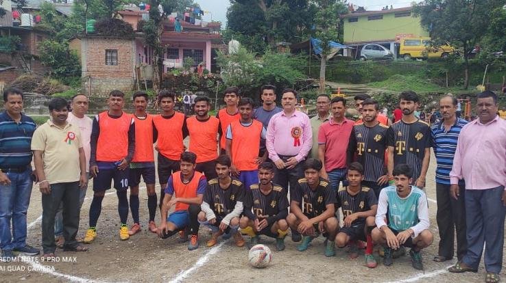  Social worker Shyam Verma inaugurated senior football competition in Minjar fair of Zamanabad