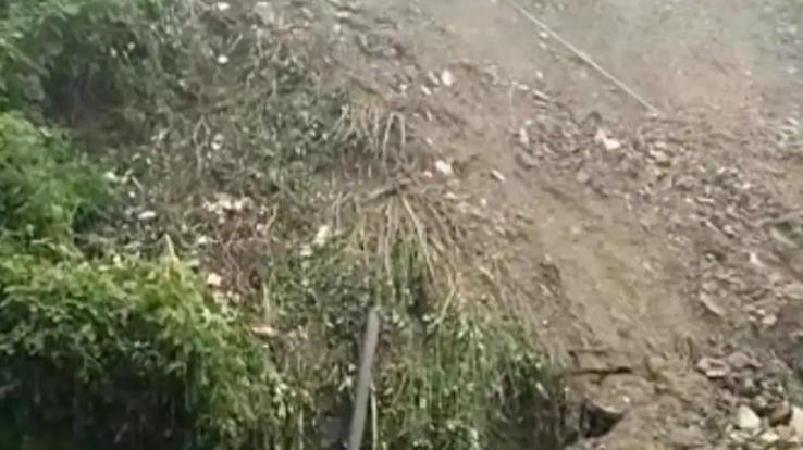 A part of the building collapsed due to heavy rain in the capital