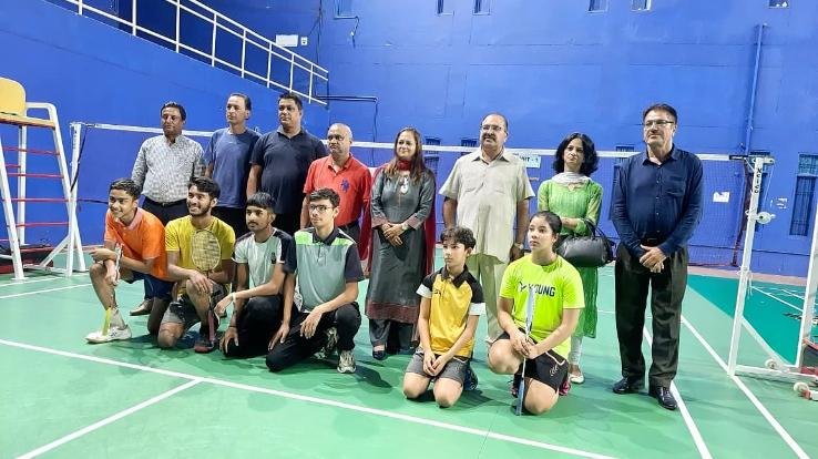 Principal Vijayata Choudhary inaugurated the bouts of the second day of the Badminton competition