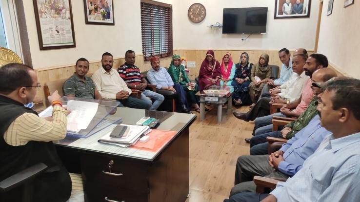 People of Vanuri thanked the Chief Minister for opening Ayurvedic Health Center