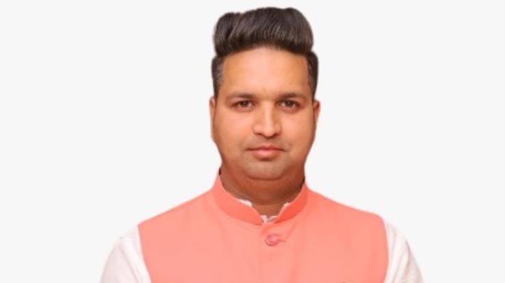 तीसरे विकल्प के रूप में हिमाचल प्रदेश में आम आदमी पार्टी को किया जा रहा पसंद : निखिल महाजन