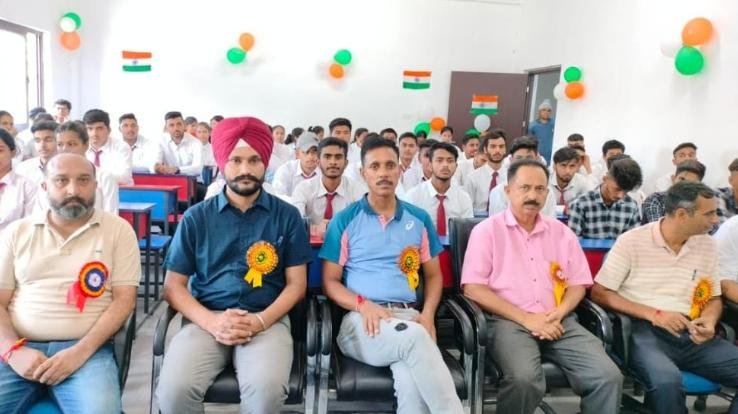 program organized by the Management Department of Dhaliyara College on the Amrit Festival of Independence