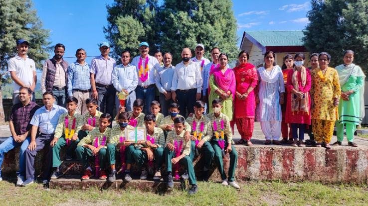 Government Senior Secondary School, Navgaon became the champion of Under-14 Volleyball Competition Open in Google Tran