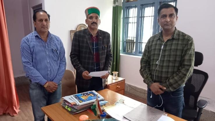 election, newly elected President Santosh Kumar was administered the oath of office and secrecy