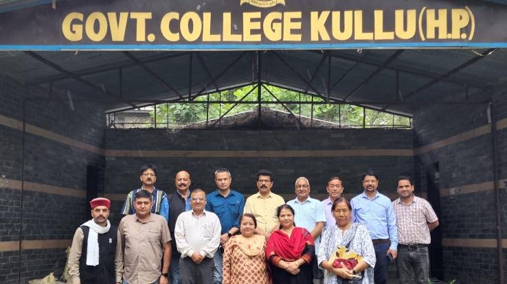 Kullu: The new executive committee of the Alumni Association was formed in the state college