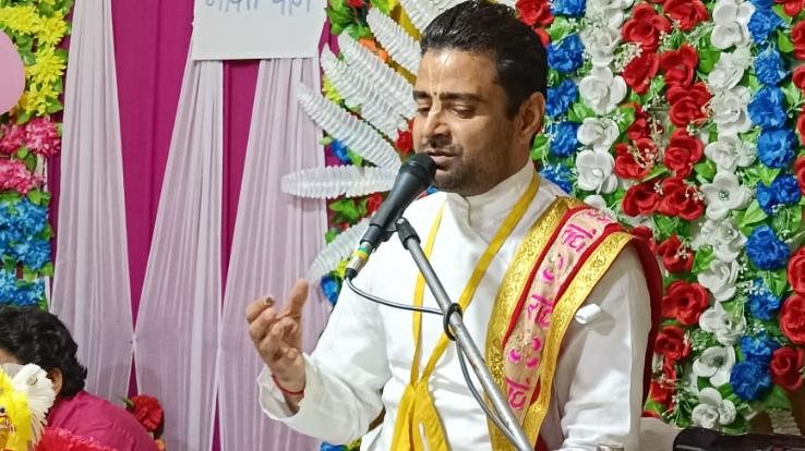  Abdullahpur became Vrindavan, jumped up the pandal