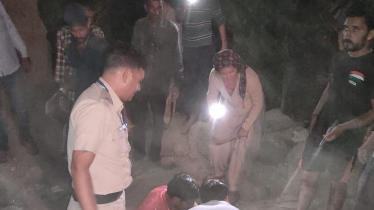 painful accident occurred in village Changar (Kanswala) on the previous day, 6 cattle died