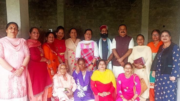 meeting of BJP Mahila Morcha was held under the chairmanship of President Reena.