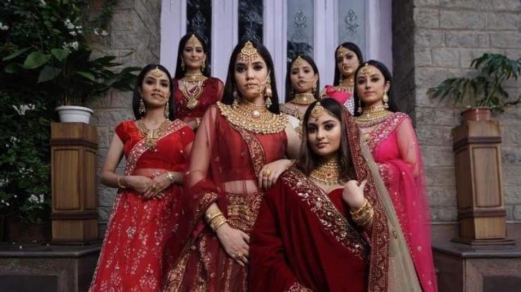 Buying-jewellery-from-Bhushan-Jewelers-can-win-a-car