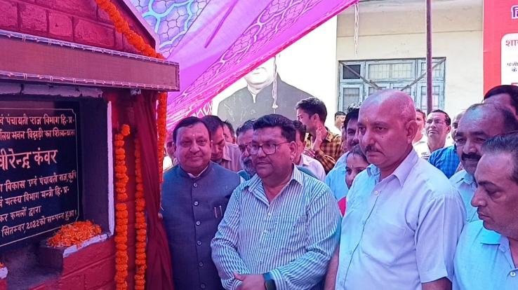 Crores of rupees were spent to develop infrastructure in rural areas - Virendra Kanwar