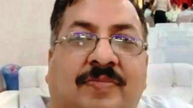 Teacher Sanjeev Kumar will be honored with State Level Teacher Award on Teachers' Day