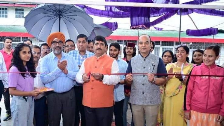 Vice Chancellor launched Him Palam Triloki and Kanchan variety of Rajmash