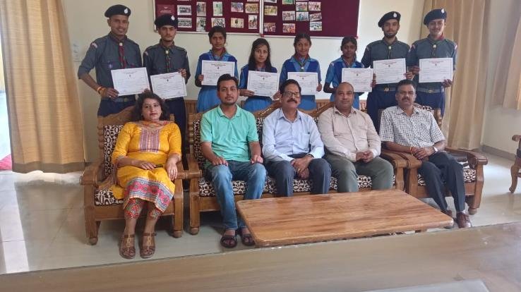 Rovers and Rangers unit of Takipur College honored for excellent performance in skillful testing camp