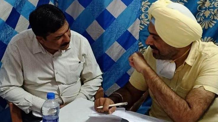 Organized free medical camp at Ambuja auditorium, Rauri