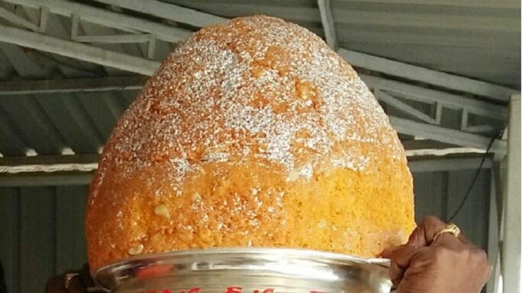 21 kg laddus auctioned in Hyderabad for Rs 24.60 lakh
