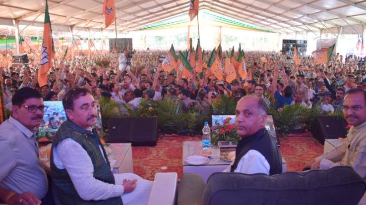 Chief Minister inaugurated and laid the foundation stone of developmental projects worth Rs 148.68 crore in Sulah assembly 