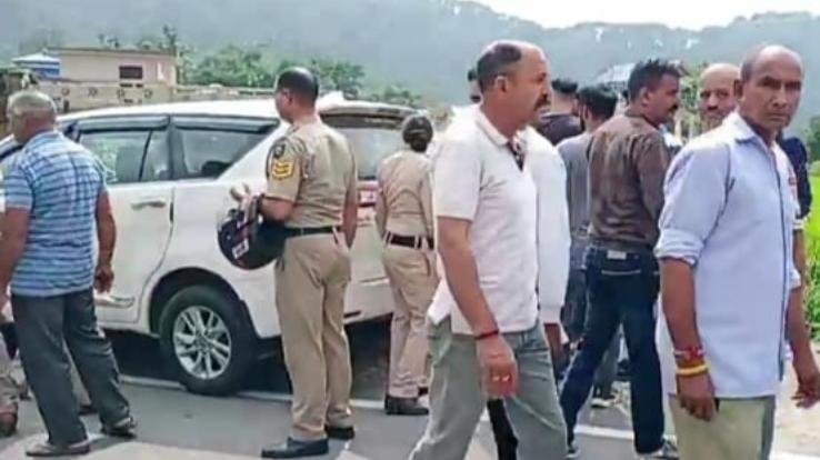 People arrived to take possession of land dispute on the strength of Andretta weapons