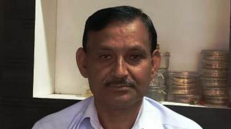 In politics is associated with the spirit of social service- Vijay Kumar Bahri