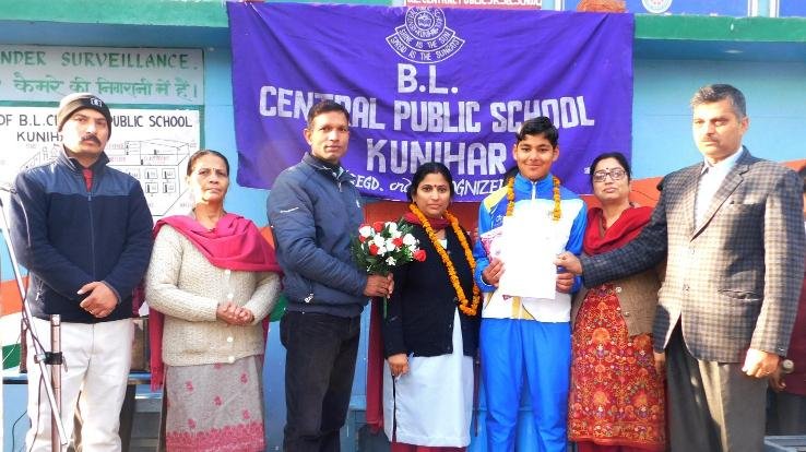 बी एल स्कूल कुनिहार की गुंजन ठाकुर खेलो इंडिया खेलो के लिए चयनित