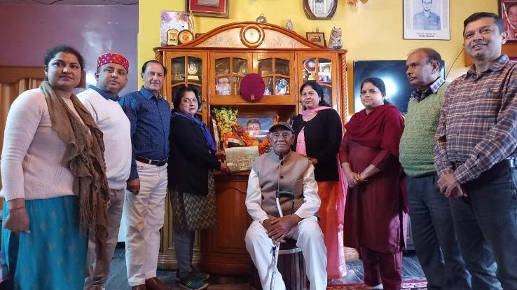 first copy of the book was presented to the father of Amar Martyr Major Sudhir Walia