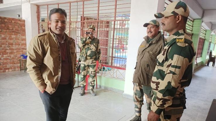 Strong room of the district is under strict vigil - Dr. Nipun Jindal