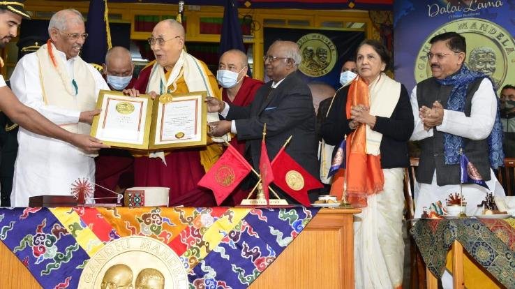 Governor conferred the Gandhi Mandela Award on the Dalai Lama