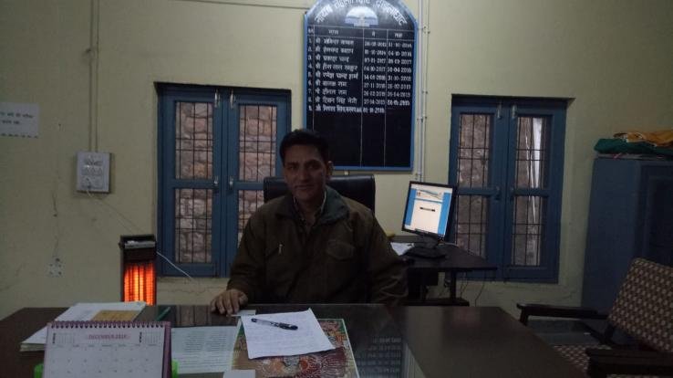 बसन्त लाल राजटा ने संभाला  दाड़लाघाट नायब तहसीलदार का पद 