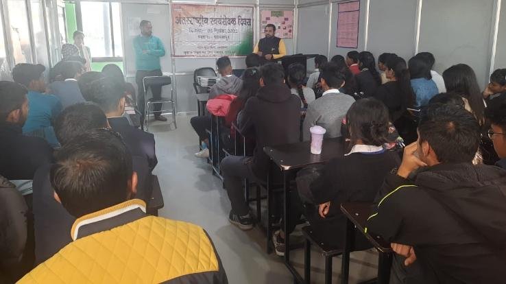 International Volunteer Day celebrated by Nehru Yuva Kendra in Palampur