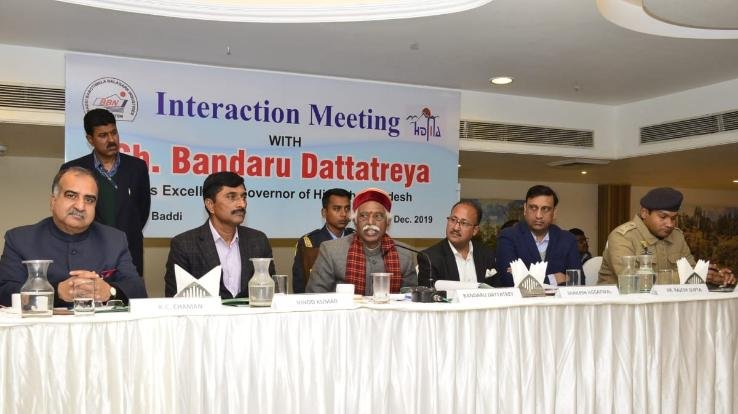 राज्यपाल ने बद्दी-बरोटीवाला-नालागढ़ उद्योग संघ के प्रतिनिधियों से चर्चा की