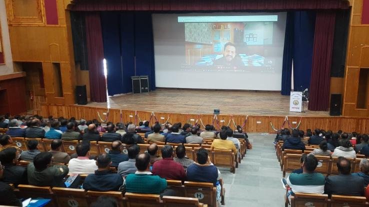 250 principals participated in the orientation of the school principals going on in the auditorium hall