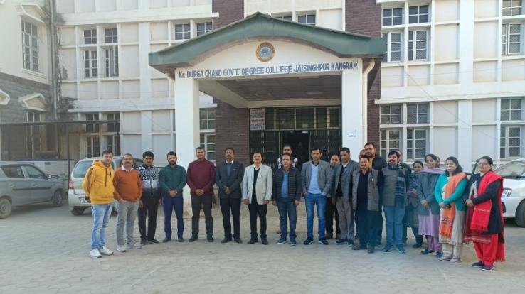 Three member committee inspected the college