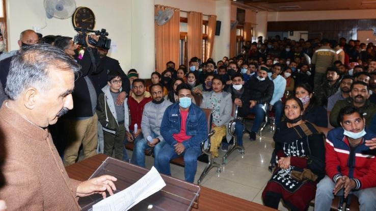 JOA (IT) candidate delegation met the Chief Minister