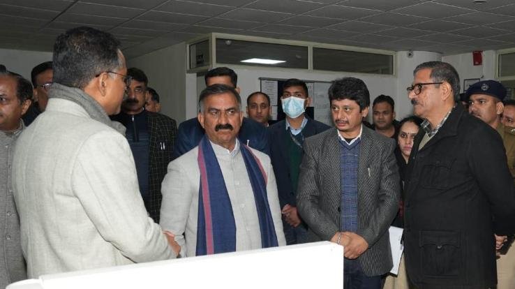 CM Sukhu visited the multi-storey parking building near Tutikandi.