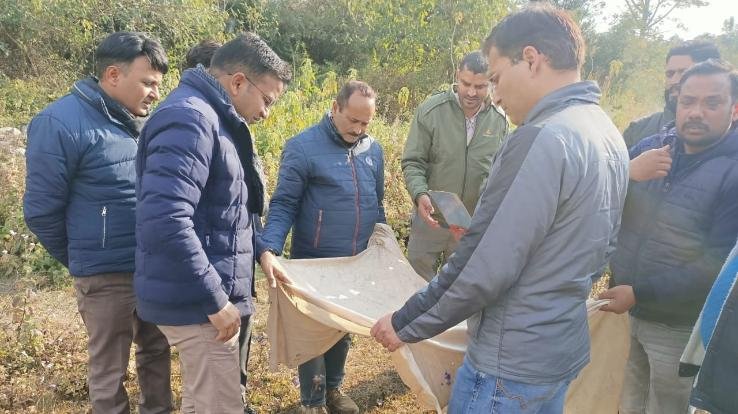 Deputy Commissioner inspected land for development projects in Nagrota and Palampur