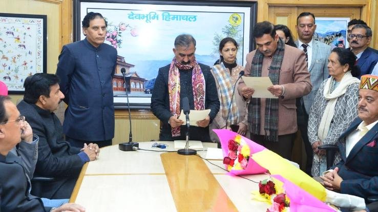 Chief Minister administered oath to six Chief Parliamentary Secretaries